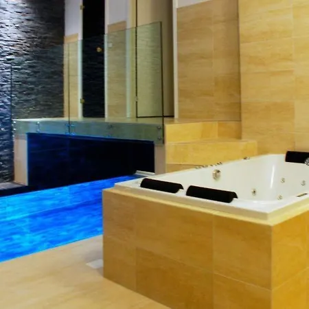 Σπίτι διακοπών Sleeps 18 Pool Wifi *